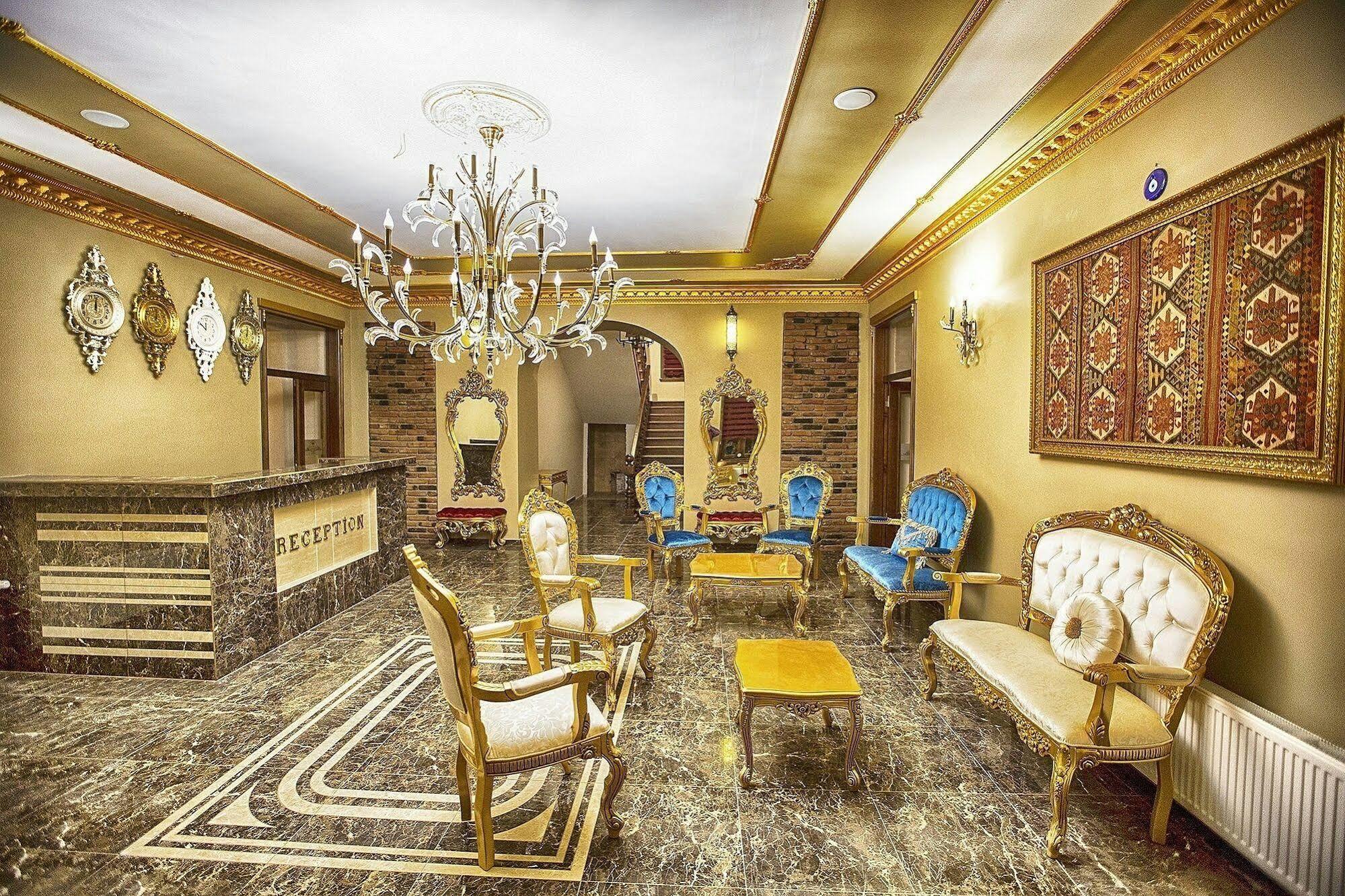 Hotel Katerina Sarayi 1877 カルス エクステリア 写真